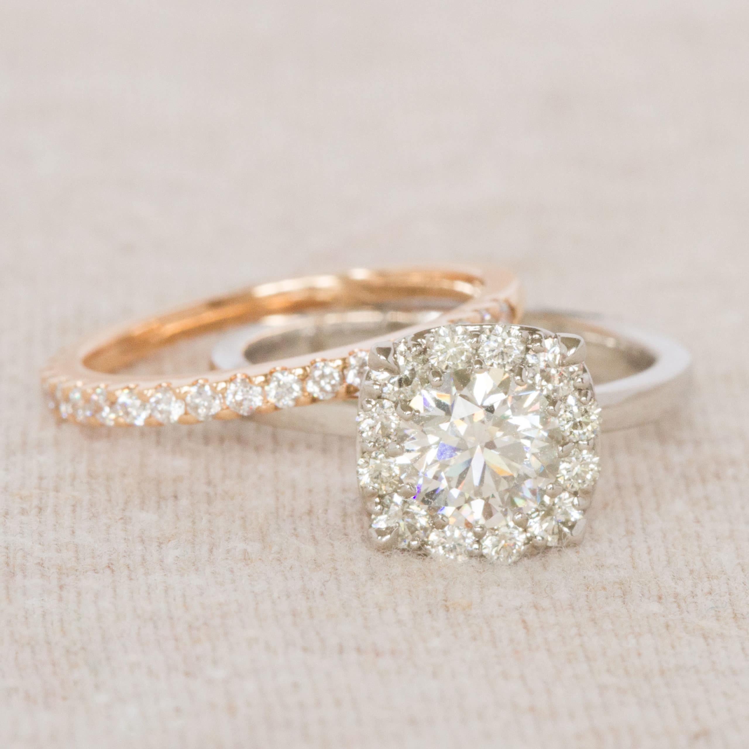 How to Choose a Wedding Ring That Suits Your Engagement Ring