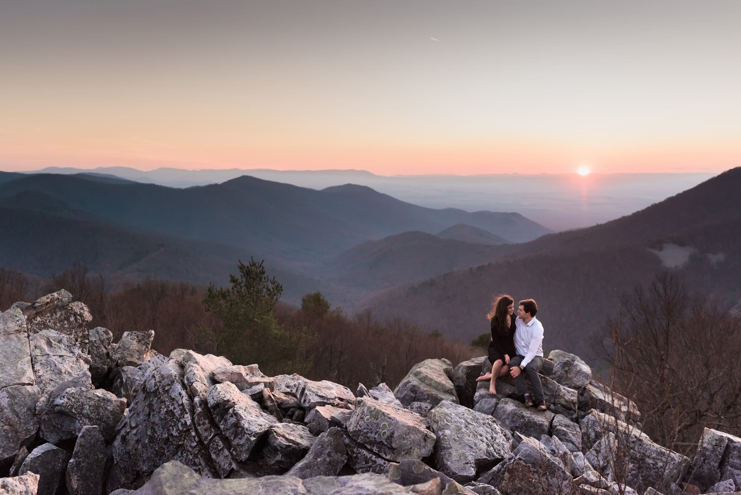 Engagement photo idea and location in Virginia Blue Ridge Mountains.