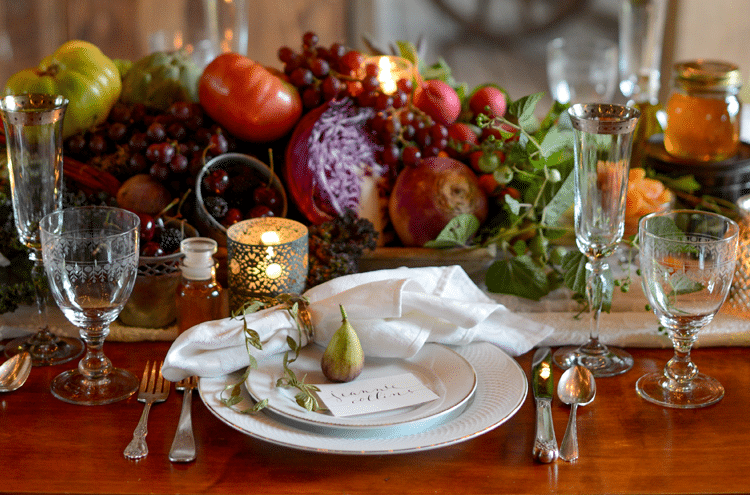 Food Display & Decor - Wine and Country Weddings