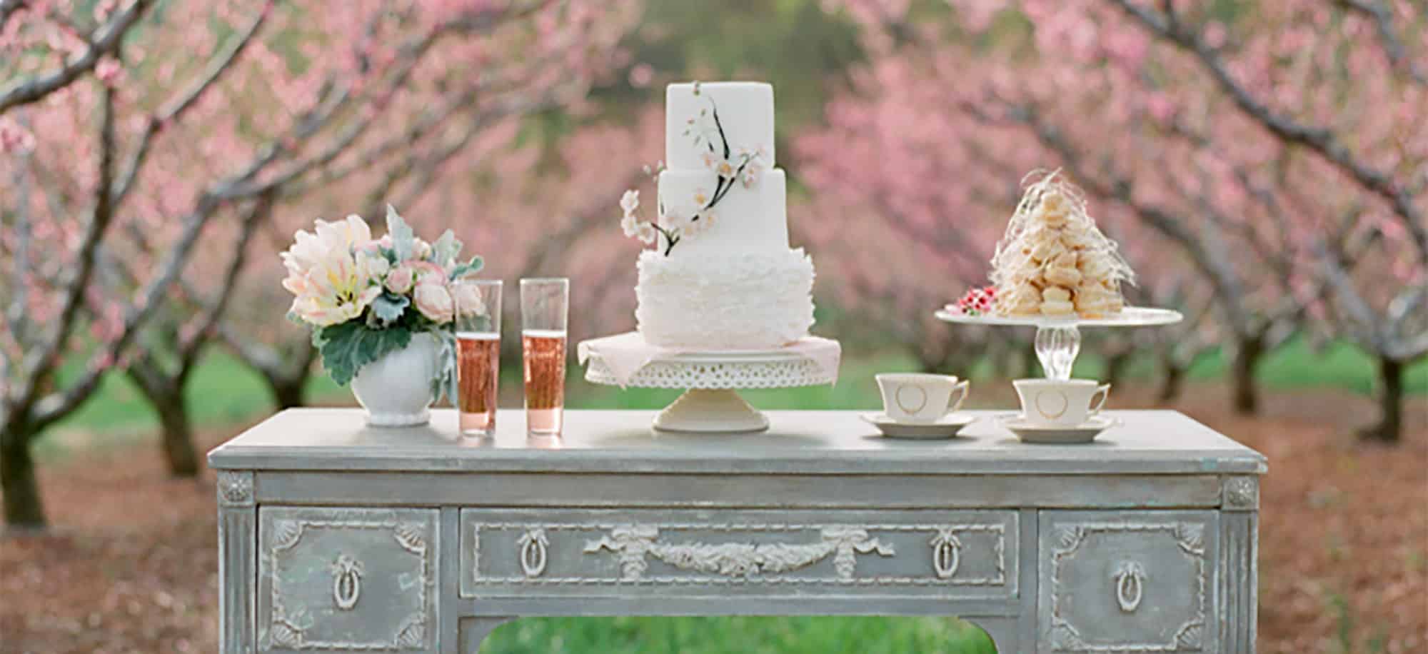 Stunning Wedding Cakes - Their Traditions History and Symbolism​