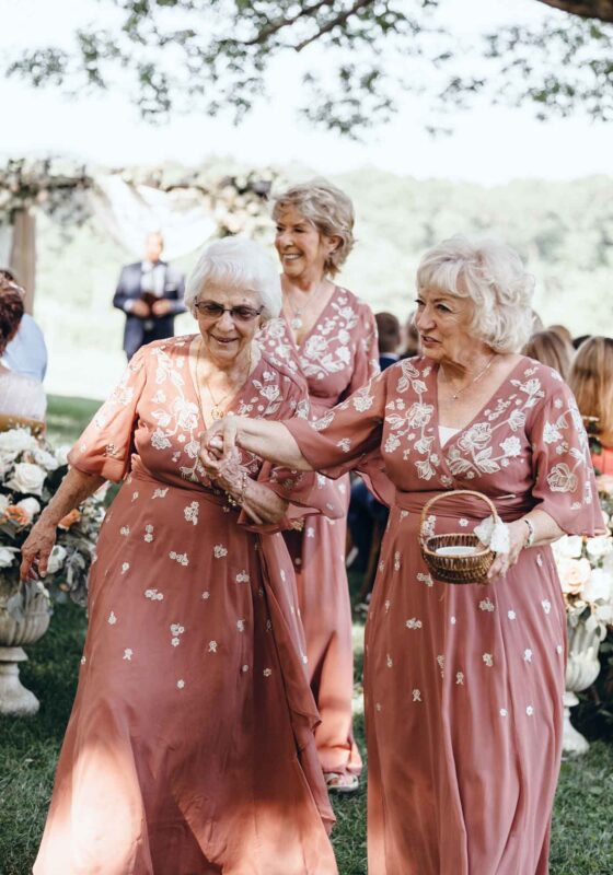granny flower girls, Lovingston winery