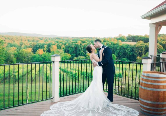 wedded couple at Cana Vineyards