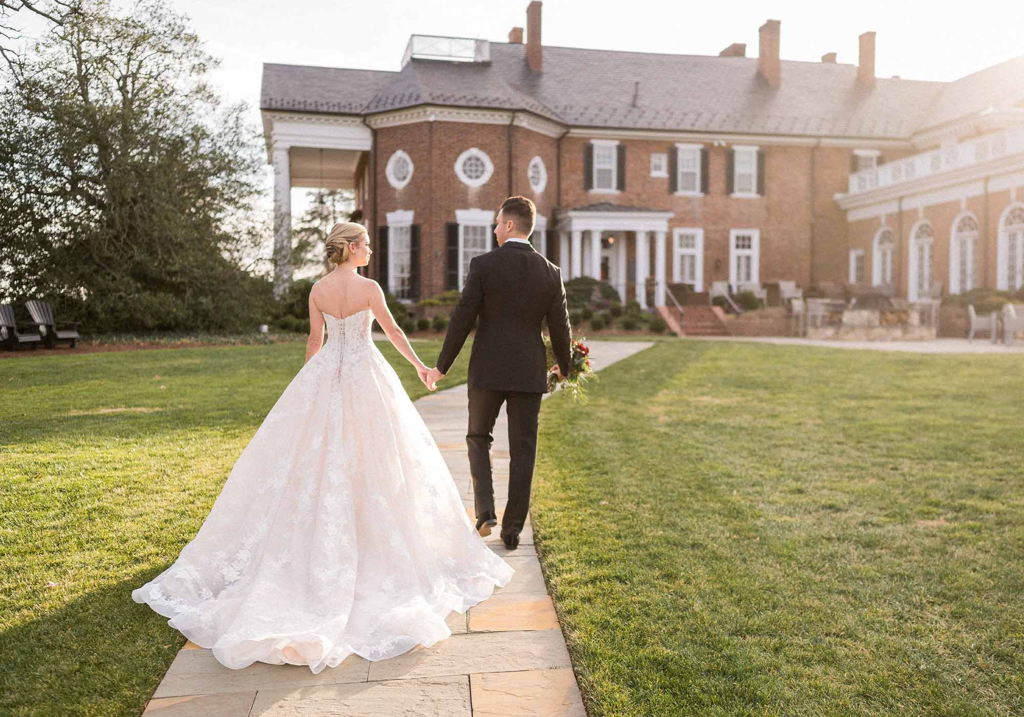 Magical Harry Potter-Themed Wedding in Richmond, VA - Hunter and Sarah  Photography